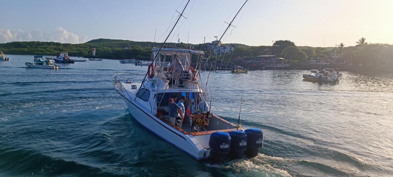 Mantarraya Bed & Breakfast ปูแอร์โต บาเกริโซ โมเรโน ภายนอก รูปภาพ