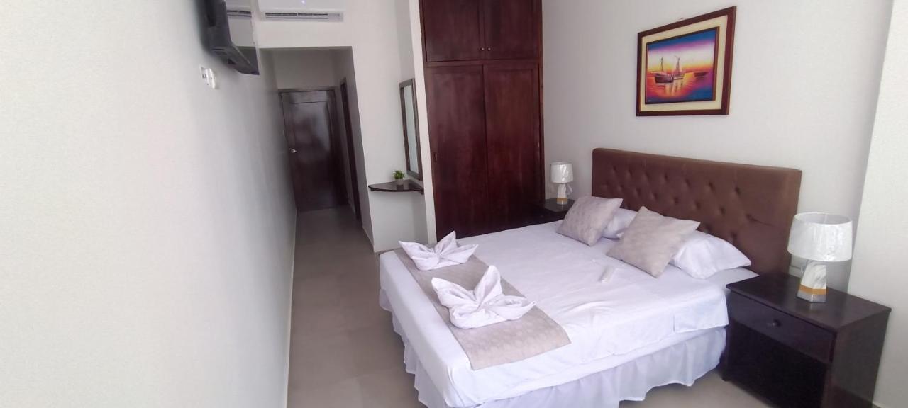 Mantarraya Bed & Breakfast ปูแอร์โต บาเกริโซ โมเรโน ภายนอก รูปภาพ